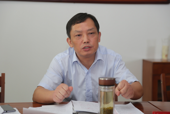 7我院党组书记、院长黄亚东感谢中院调研组指出问题.JPG
